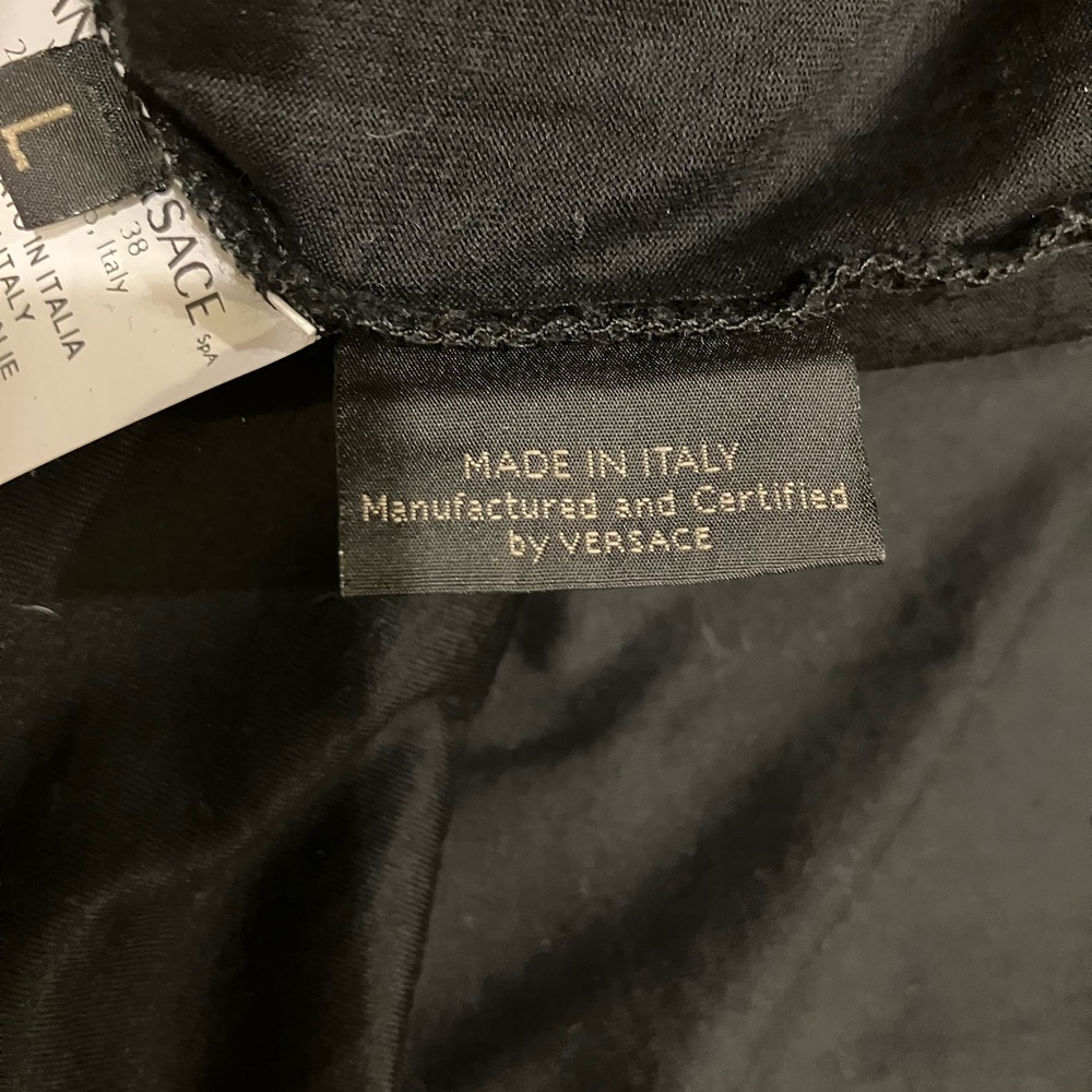 Black Graphic T-Shirt - Picture 5 of 5